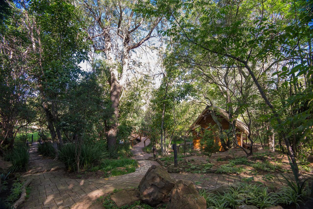 Amadwala Lodge Roodepoort Eksteriør bilde